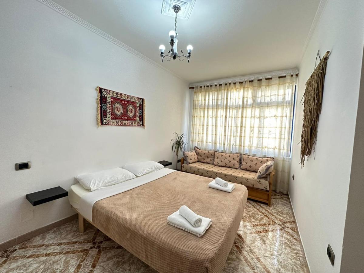 Trea - 2 Bedrooms - Riviera With Private Parking *